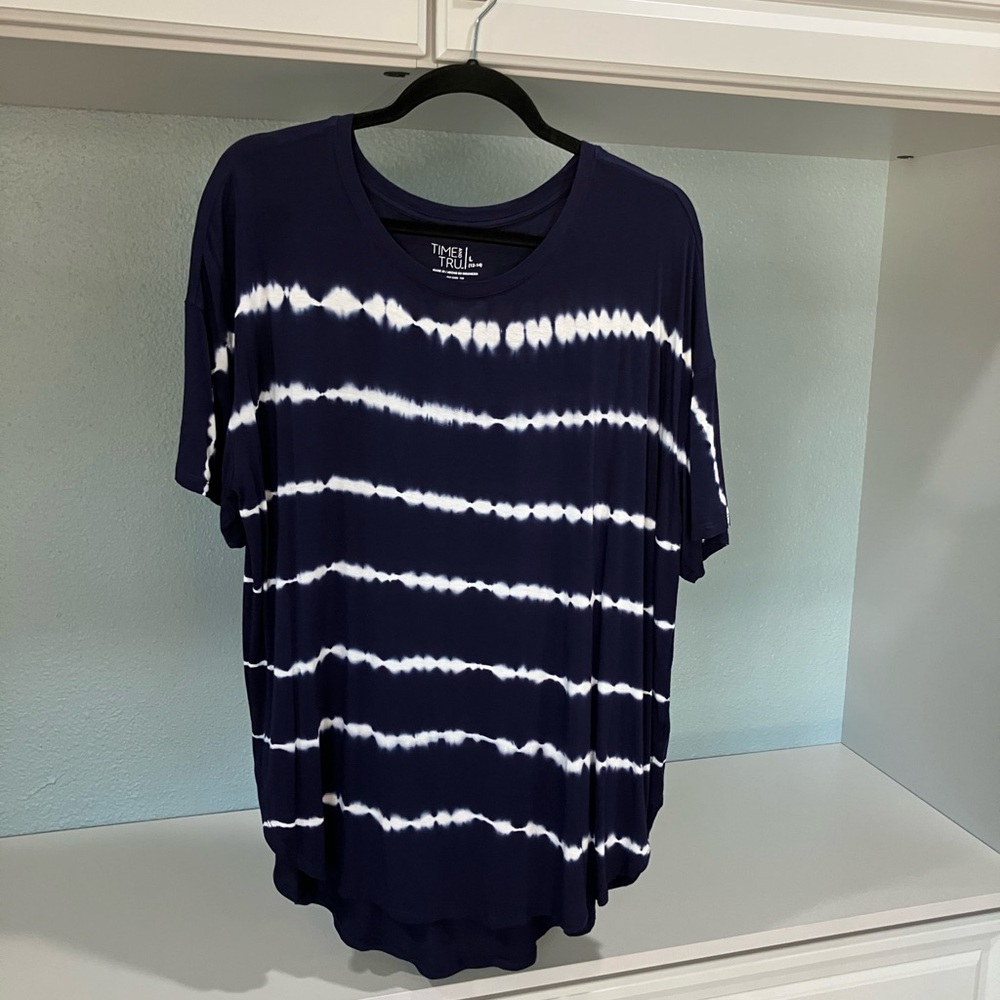 Tie-Dye Navy and White Women's Top